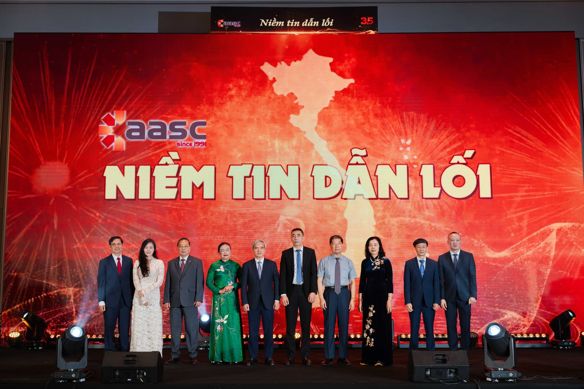 anh 35 nam 7